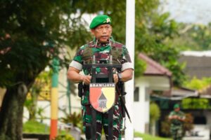 Langkah tegas demi langkah, semangat tak pernah pudar