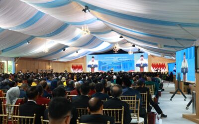 Kampus untuk Indonesia Maju. Hadirkan solusi nyata dari dunia penelitian dan akademik untuk menjawab tantangan bangsa. Presiden Prabowo mengajak seluruh civitas academica bersatu dalam gotong royong mewujudkan target besar Indonesia.