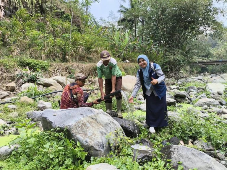 YBM BRILiaN SBO Malang Bangun Jaringan Pipanisasi untuk 1.660 Jiwa di Gucialit Lumajang